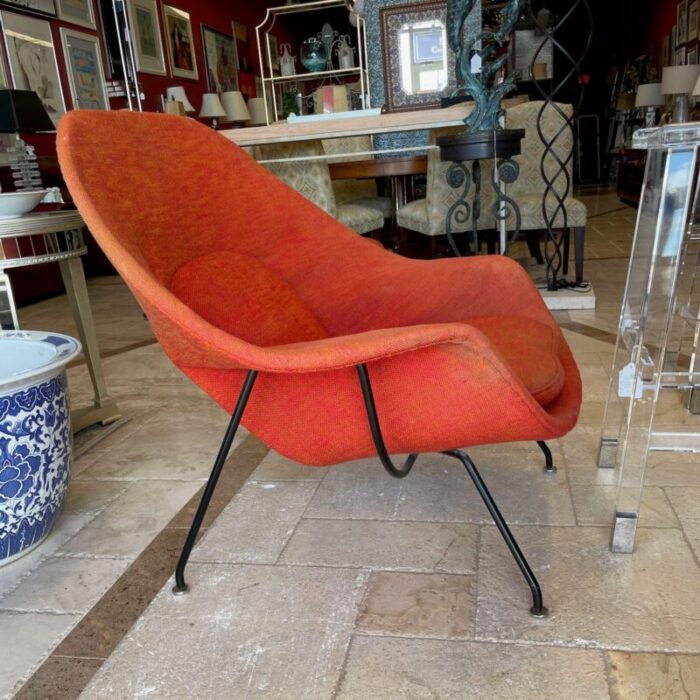 1950s knoll saarinen womb chair and ottoman 2880