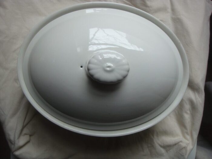 1960s arabia finland pattern oval covered casserole server with lid 1447