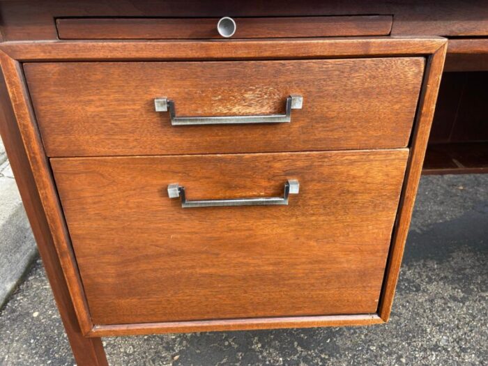 1960s vintage mid century modern executive desk 5638