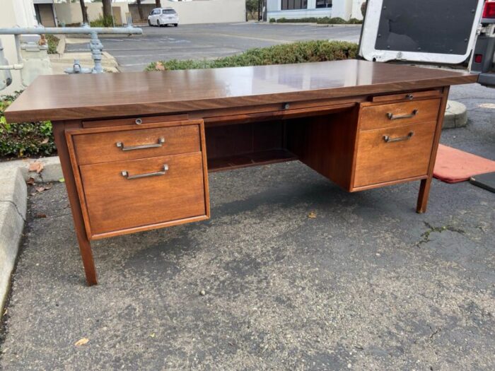 1960s vintage mid century modern executive desk 7932