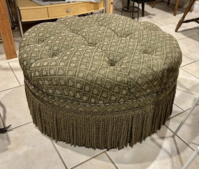 1980s vintage tufted round green ottoman with fringe 3365