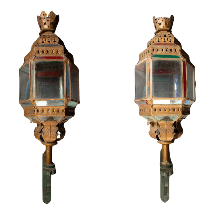 19th century venetian artistry on custom wood brackets lanterns a pair 3596