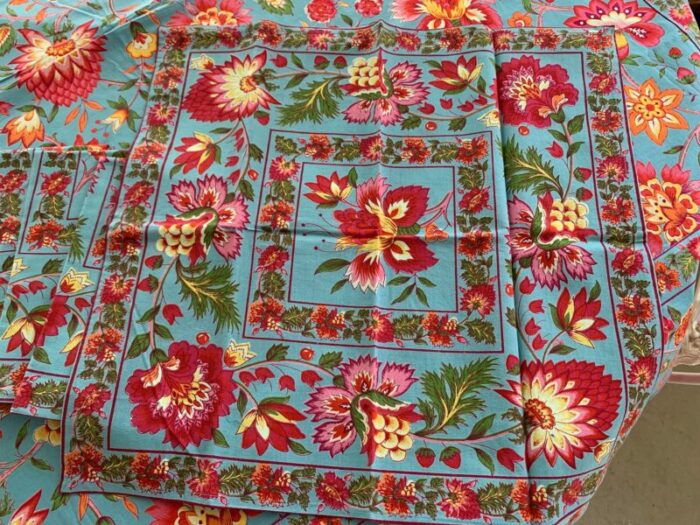 2000s april cornell jacobean floral tablecloth and napkins 7 pieces 5455