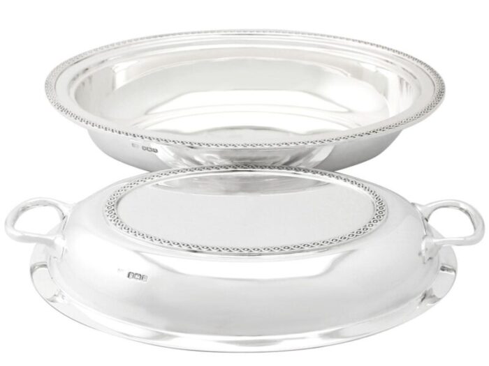 A4472f silver entree dish master