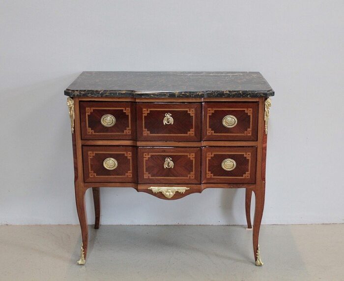 antique 18th century dresser 1