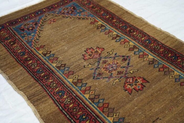 antique bakshayesh rug 24 x 41 9381