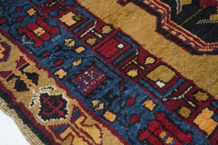 antique bakshayesh rug 36 x 143 5272