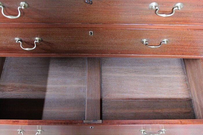 antique english mahogany chest of drawers 4