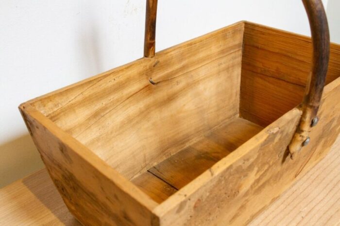 antique english wood carrying basket 0975