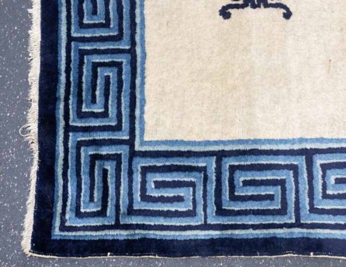 antique peking rug 31 x 51 0894