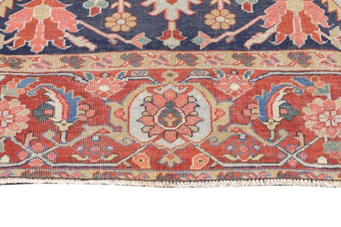 antique serapi rug 88 x 124 0560