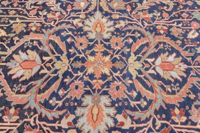 antique serapi rug 88 x 124 1353