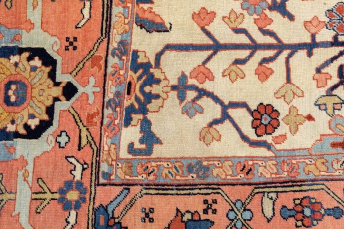 antique serapi rug 94 x 115 0824