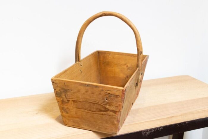 antique stripped wood english basket 4319