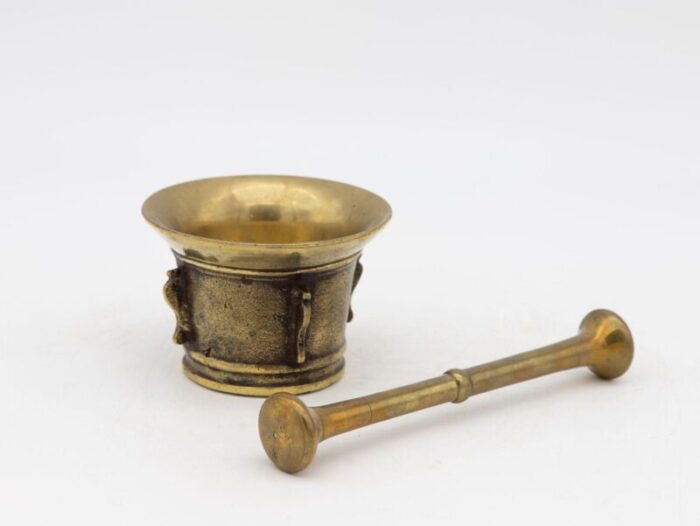 antique vintage brass mortar and pestle 2939