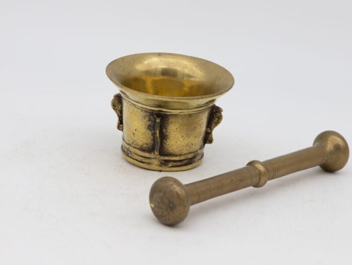 antique vintage brass mortar and pestle 4785