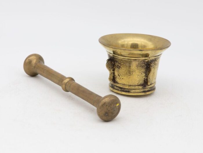 antique vintage brass mortar and pestle 5547