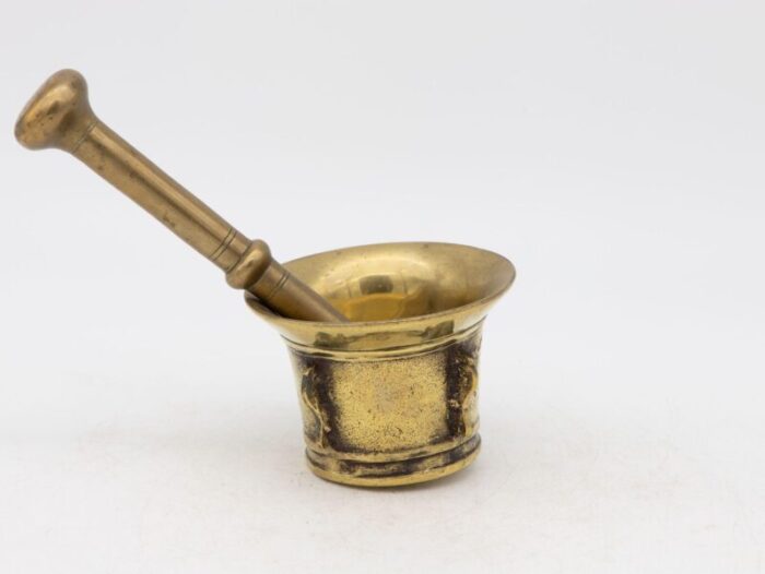 antique vintage brass mortar and pestle 7257