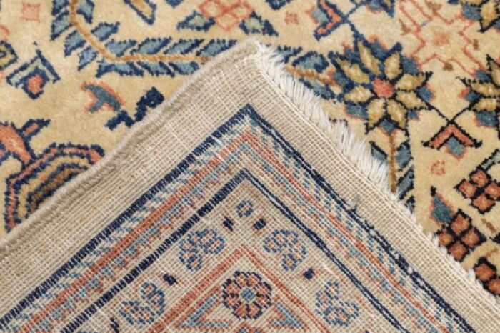 fine antique persian sarouk rug 62 x 87 8579