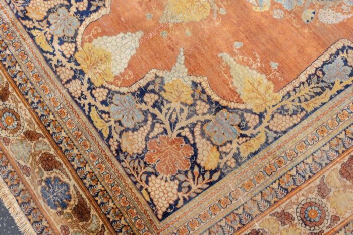 fine antique persian silk heriz rug 39 x 53 2691