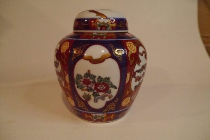 gold imari 1970 collectible japanese hand painted ginger jar vase 0630