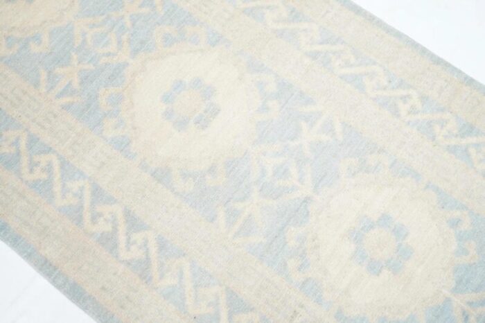 khotan rug 21 x 10 7459