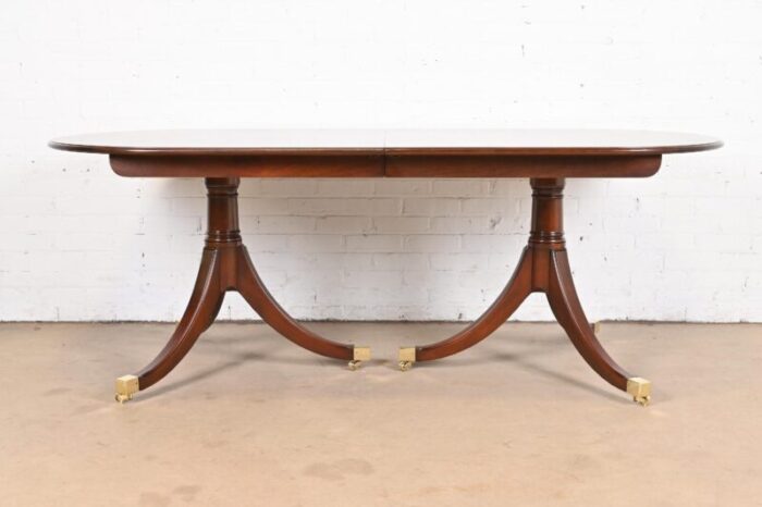 kindel furniture georgian banded mahogany double pedestal extension dining table newly refinished 4582