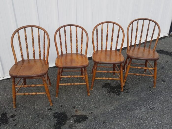 late 19th century vintage spindle back dining chairs set of 4 2581