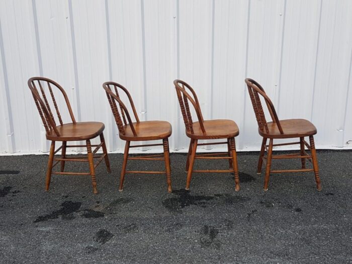 late 19th century vintage spindle back dining chairs set of 4 4587