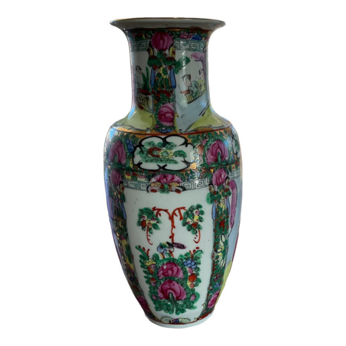 late 20th century rose medallion vase 6367