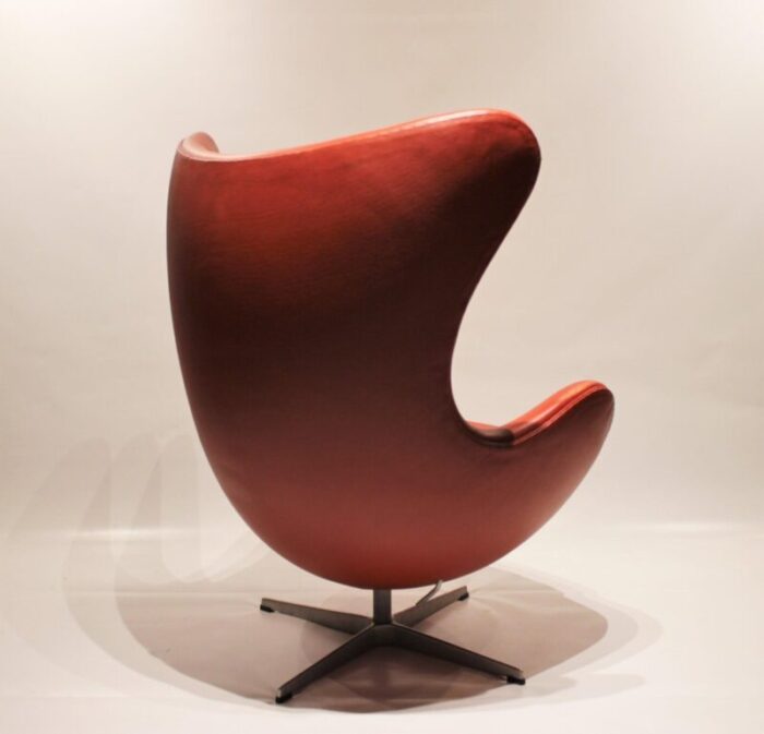 leather 3316 egg chair by arne jacobsen for fritz hansen 2001 2