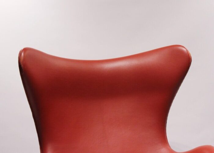 leather 3316 egg chair by arne jacobsen for fritz hansen 2001 4