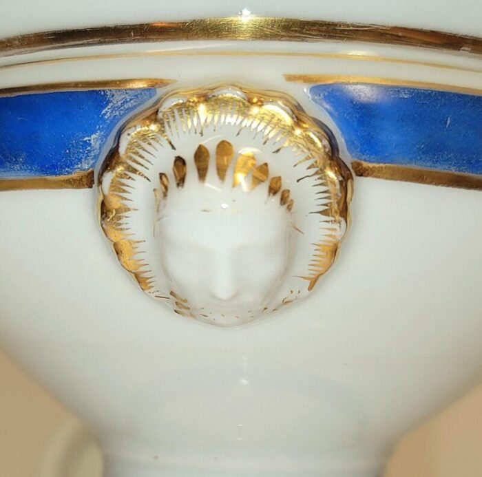 mid 19th century old paris blue and white sauce tureen with paw feet and indian masks 2809