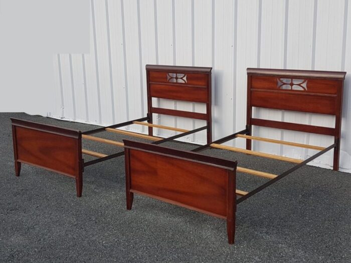 mid 20th century vintage twin size sleigh mahogany beds pair 6538