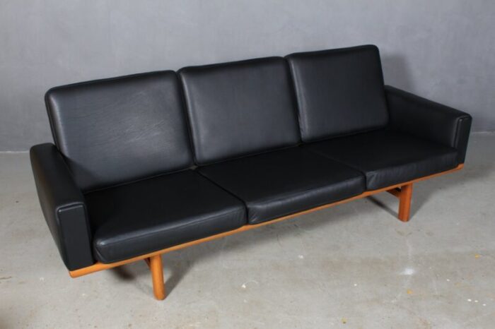 model 236 3 oak and leather sofa by hans j wegner for getama 1960s 2