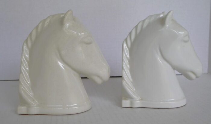 pair deco ceramic white horse head bookends by abingdon pottery 1940s 9465