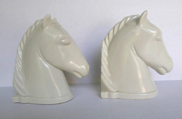 pair of modern ceramic white horse head bookends by abingdon pottery 1940s 9609