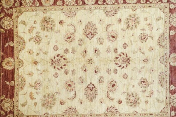 peshawar rug 511 x 77 0810