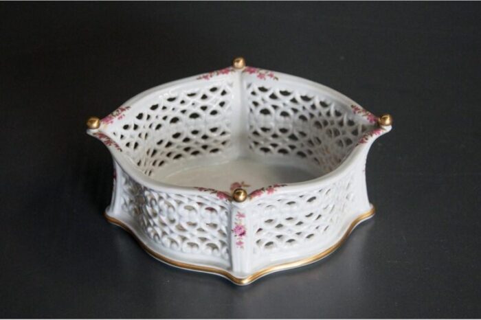 porcelain basket wallendorf germany mark 1 master