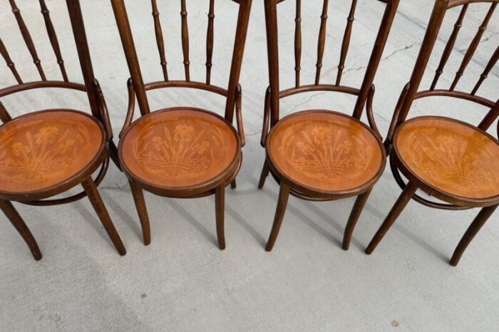 set of 4 classic bentwood cafe chairs by j and j kohn mundus 3872