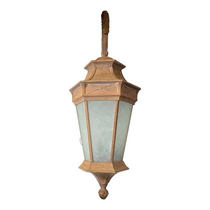 single powder coated aluminium wall lantern 7357