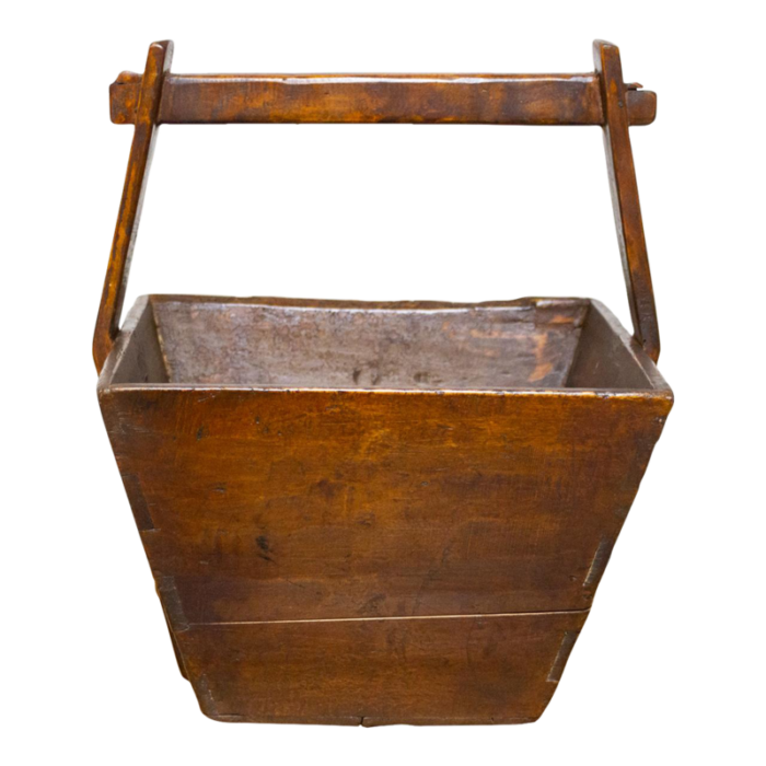 traditional asian wooden basket 8438