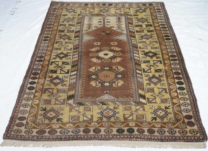 turkish rug 40 x 66 7475