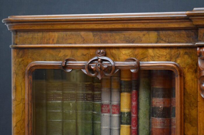 victorian walnut breakfronted bookcase 4