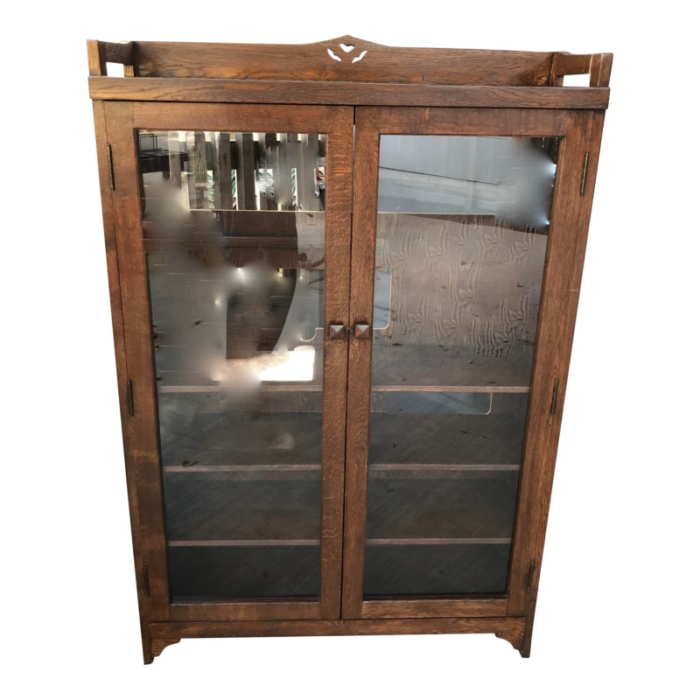 vintage 1930s arts and crafts oak display cabinet 9659