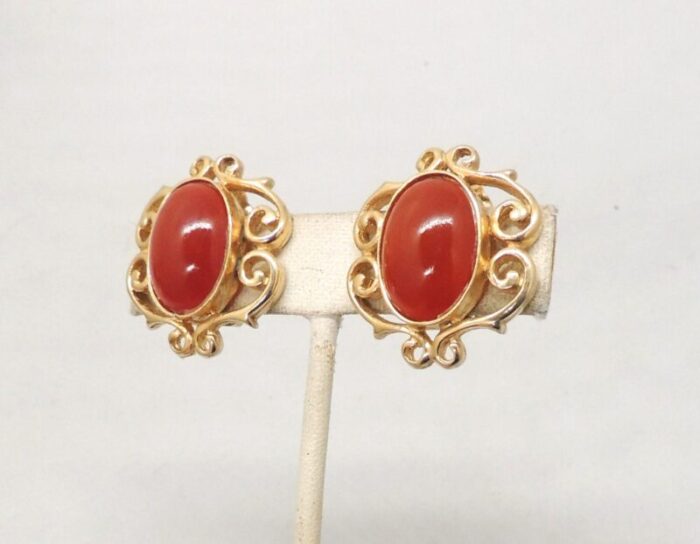 vintage 1960s signed denicola cabochon faux carnelian clip earrings set of 2 2749