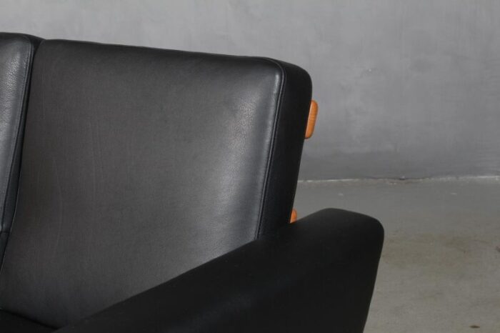 vintage 4 seat sofa by hans j wegner for getama 4