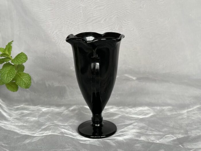 vintage black glass vase 4978