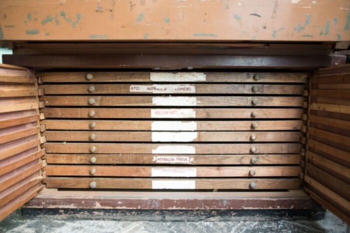 vintage chest of drawers 1930s 15