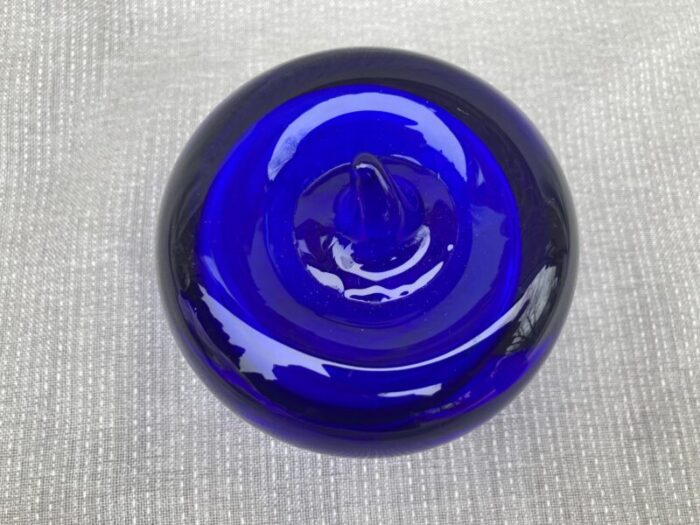 vintage cobalt blue glass apple paper weight 1688